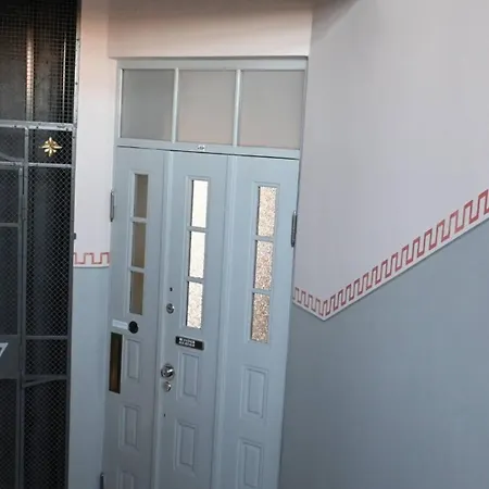 Cozy 2-room In Vibrant Kallio Neighbourhood