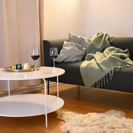 Cozy 2-room In Vibrant Kallio Neighbourhood هلسنكي