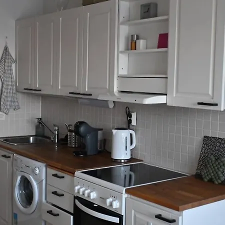 Cozy 2-room In Vibrant Kallio Neighbourhood * هلسنكي