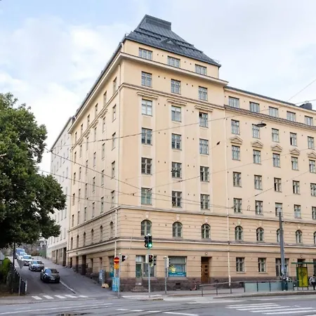 Cozy 2-room In Vibrant Kallio Neighbourhood شقة *